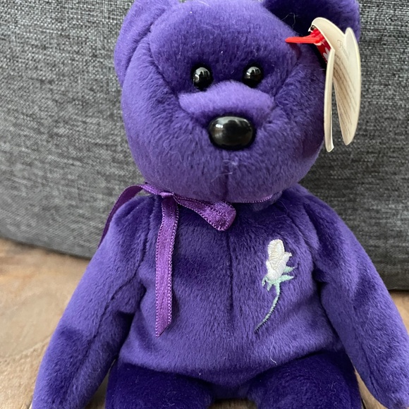 Tags Attached Princess Diana Ty Beanie Baby "Princess" Teddy Bear - Picture 3 of 8